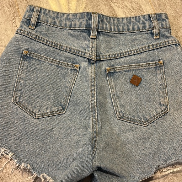 Abrand Denim Shorts - Picture 2 of 5